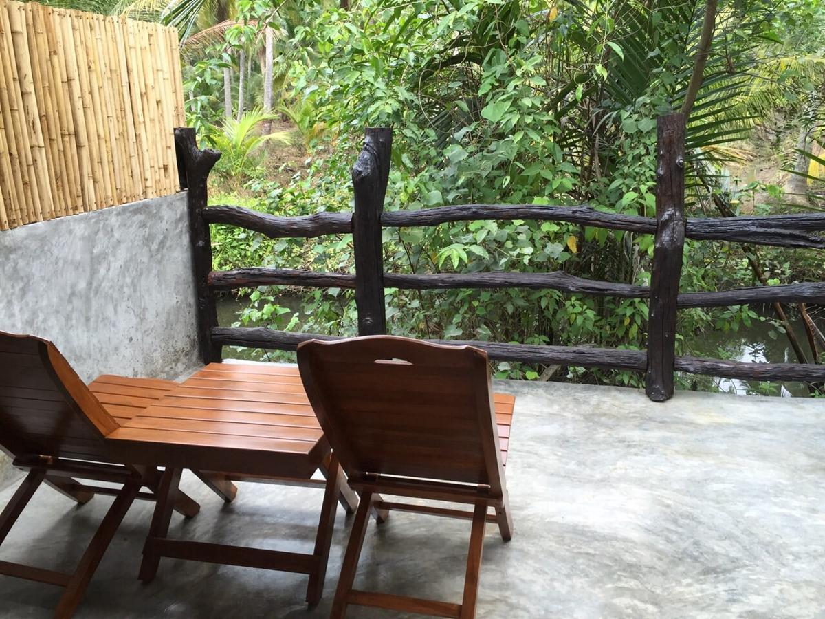 Ruean Thai Nai Bang By Pansak Resort Surat Thani Exterior foto